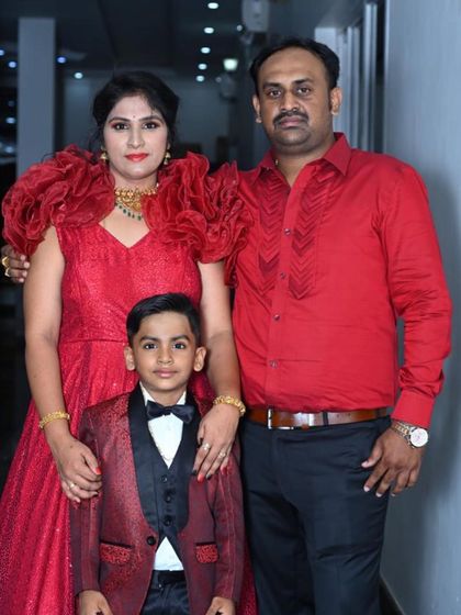 Aarvi The Designer Vastra - Custom Ethnic & Bridal Wear Design Coordinated Family & Couple Outfits photo 13