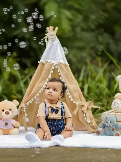 Adding bubbles to the scene creates a sense of magic and wonder, and kids absolutely love it.