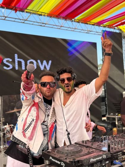 Special Events: Holi & Holiday Parties photo 5