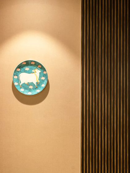 I M Design & Development - Residential Architecture & Interior Design Curated Details: Art, Lighting & Decor photo 14