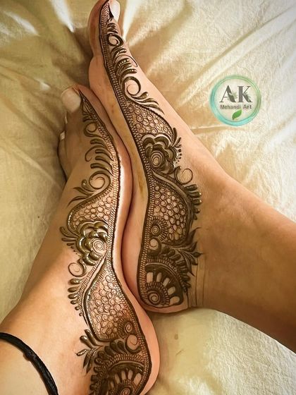 Abhishek Kumar - Bridal Mehndi Intricate Bridal Feet photo 17