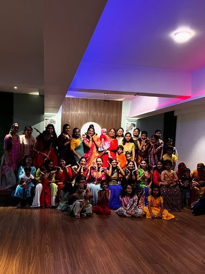 Meenal Dubey - Dance for Events & Parties Garba & Dandiya Nights photo 22