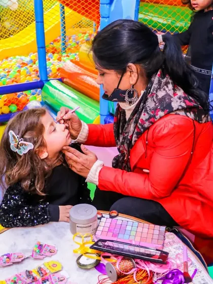 Entertainment is key to a great kids' party. We arrange for professional artists to do activities like face and body painting, turning the little guests into butterflies, superheroes, or anything they can imagine.