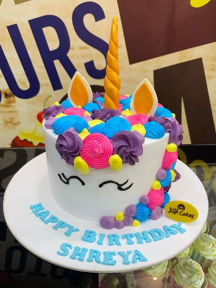 Kids' Character & Cartoon Cakes photo 68