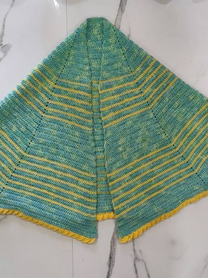 Elegant Shawls & Cozy Cowls photo 33