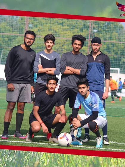 Individuals play the game, but the team builds it. This photo of a 6-player squad perfectly represents the core of small-sided football.