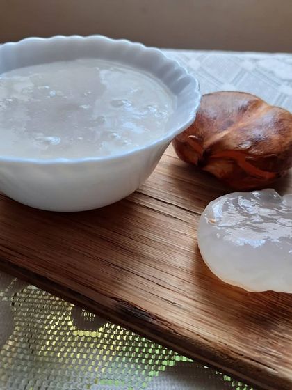 The star ingredient of my Cooling Ice Apple soap is the fruit itself, also known as Tadgola. I puree the fresh, jelly-like pulp to add its natural, cooling properties directly into the soap.