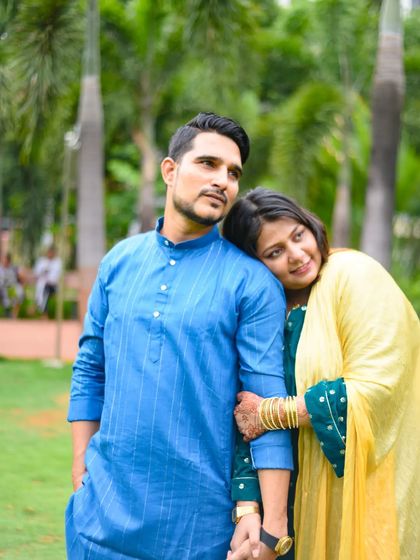 Couples & Engagements photo 3