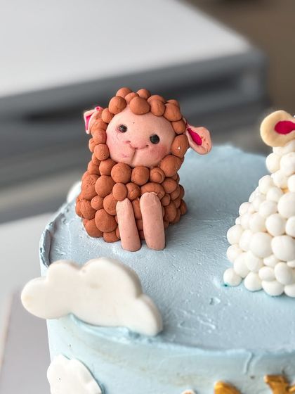 Gobble Cake - Designer & Bento Cakes Cakes for Kids & Fandoms photo 20