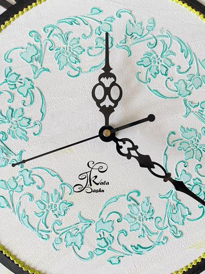 Jashn-e-Kala by Sakshi - Custom Russian Sculpture Decor Custom Wall Clocks photo 54