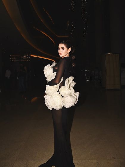 High Fashion & Editorial photo 19