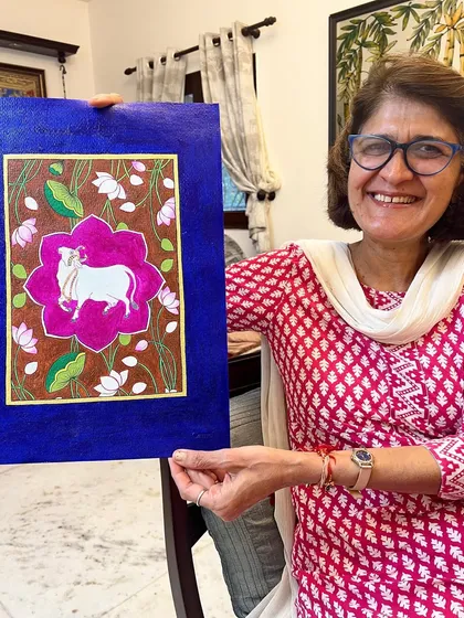 The smile of a proud student is our biggest reward. Here’s one of our adult learners beaming with joy after completing her beautiful Pichwai painting, a traditional Indian art form we love to teach.