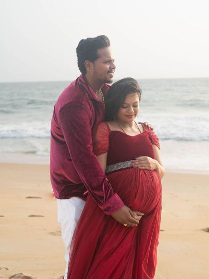 Dee Yashaswini - Occasion Wear Rentals Maternity Photoshoot Outfits photo 71