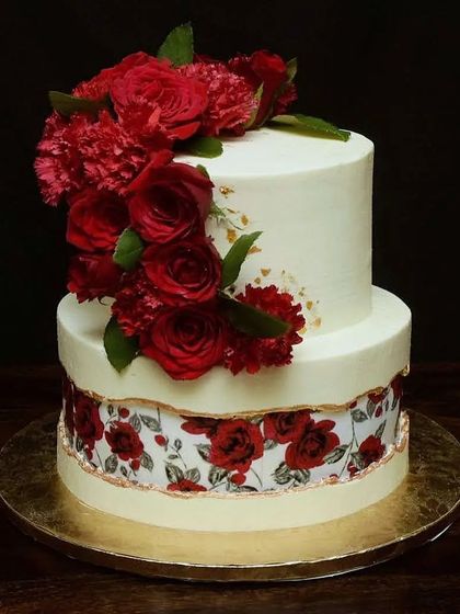 Amritha - Custom Celebration Cakes Elegant Wedding & Anniversary Cakes photo 3