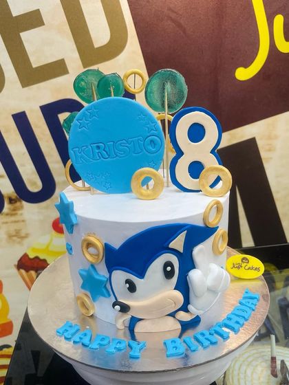 Kids' Character & Cartoon Cakes photo 39
