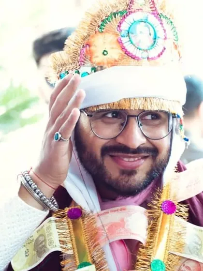 A close-up from a traditional ceremony. The makeup is designed to be resilient and look fresh, even during long rituals.