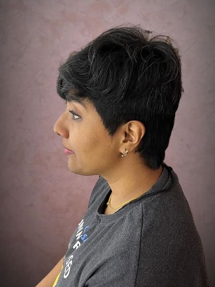 Rohit - Haircuts Chic Short Cuts: Bobs & Pixies photo 5