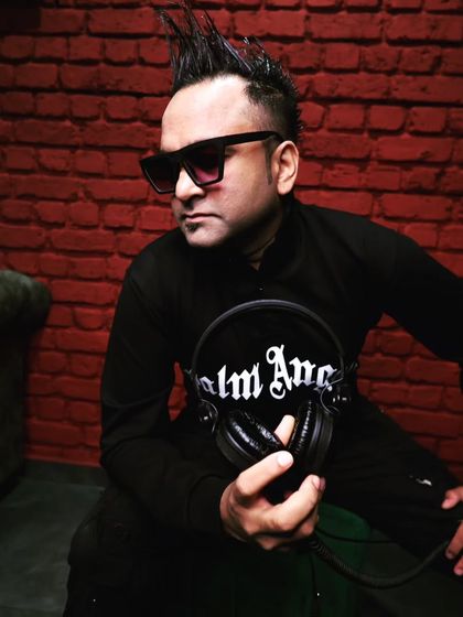 Behind the Decks photo 12