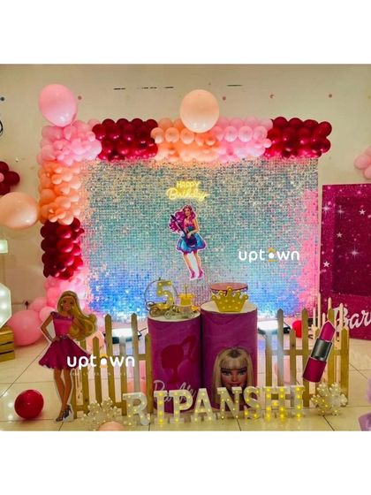 Uptown Event - Event & Party Decoration Fun with Characters: Cartoon & Movie Themes photo 44