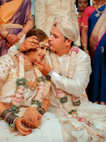 Heart Clickers - Wedding & Engagement Photography Candid Wedding Moments photo 36