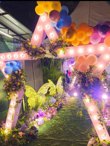 Statement Entrances & Walkways photo 6