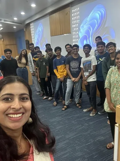 This is what our partnership with academic institutions looks like. Our trainer, Ms. Sanmati, captures a moment with her students after a foreign language session at the International Institute of Information Technology, Bangalore (IIITB), reflecting our engaging and supportive classroom environment.