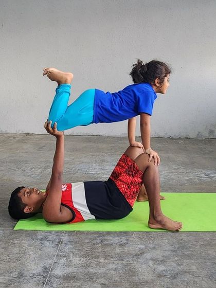 Swimsquare - Kids' Gymnastics Camp Partner & Group Acrobatics photo 47