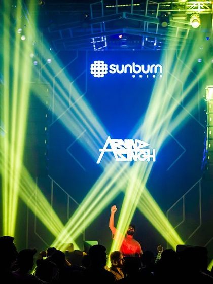 Another incredible laser light show at Sunburn Union. I work with the best production teams to ensure my shows are visually spectacular.