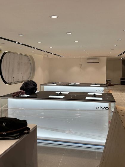 High-Stakes Retail Interiors photo 42