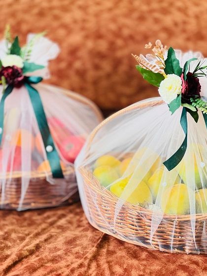 Gift Hamper - Wedding Gifting & Trousseau Packing Artistic Trousseau Packing photo 14