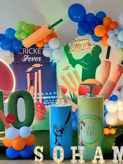 Another look at the exciting cricket-themed birthday decoration.