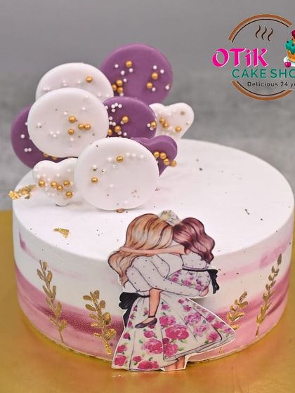 A beautiful cake celebrating the bond between a mother and daughter, perfect for Daughter's Day. The edible print and delicate decorations make it extra special.