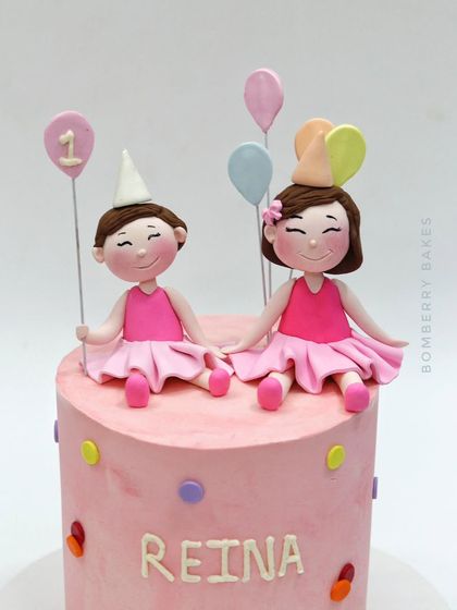 Crafting Characters: Fondant Figurine Workshops photo 17