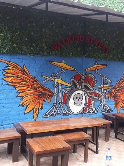 ArtHerwa - Custom Wall Art & Murals Cafe & Restaurant Murals photo 15