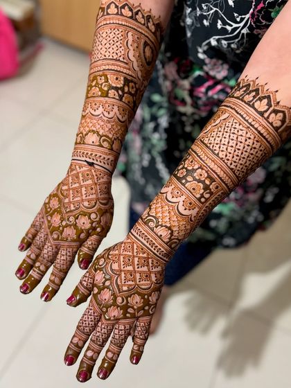 Mitali - Bridal Mehendi Full Bridal Mehendi (Hands) photo 41