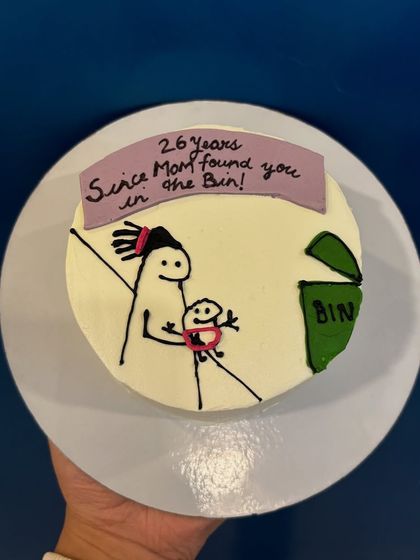 Celestial Bakehouse - Custom Celebration Cakes Minimalist & Doodle Cakes: Fun & Personal photo 3