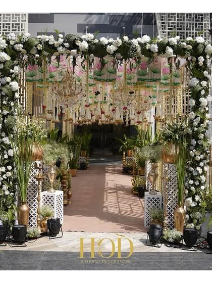 Grand Entrances & Aisles photo 74