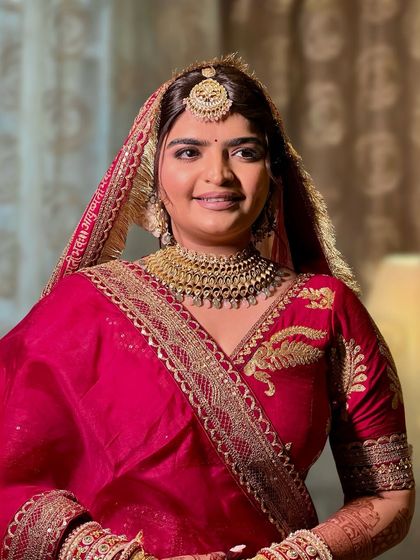 Classic Red & Pink Bridal Looks photo 93