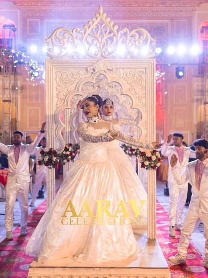 Grand Entrances: The First Impression photo 73