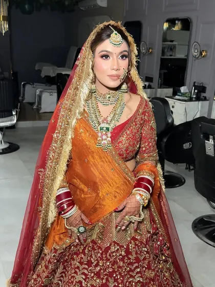 A final look at this gorgeous bride. The makeup is designed to be picture-perfect, ensuring she looks flawless in every single photo from her special day.