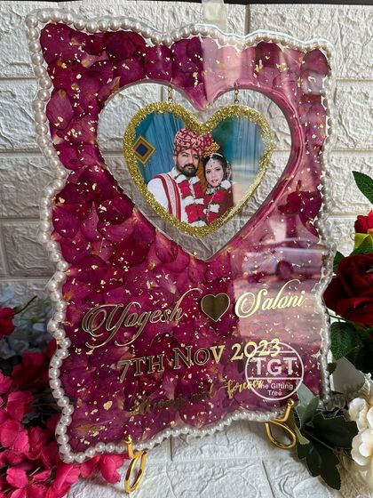 Varmala & Floral Preservation Frames photo 39