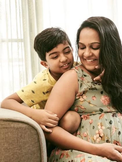 Pooja - Kids & Family Photography The Parent's Embrace photo 42