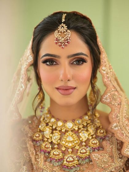 Signature Bridal Looks photo 22