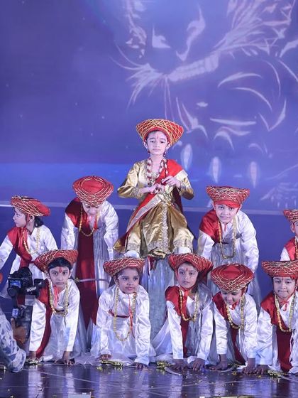 The final formation of the Tanaji act, a powerful image of unity and strength that left a lasting impression on the audience.