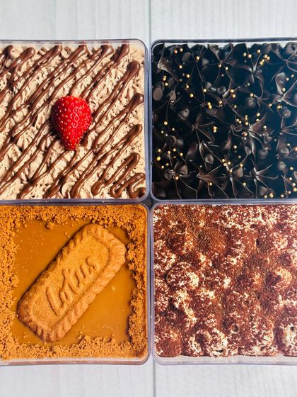 Indulgent Dessert Tubs & Boats photo 10