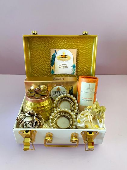 Voodh - Corporate Gifting Solutions Luxury Metal & Acrylic Boxes photo 18