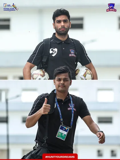 Players arriving for the quarter-finals, looking confident.