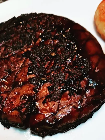 A hearty, flavour-packed Portobello mushroom steak. This dish demonstrates how to create satisfying, meaty textures using only plants. It's a popular and profitable addition for restaurants looking to offer substantial vegan main courses beyond the usual.