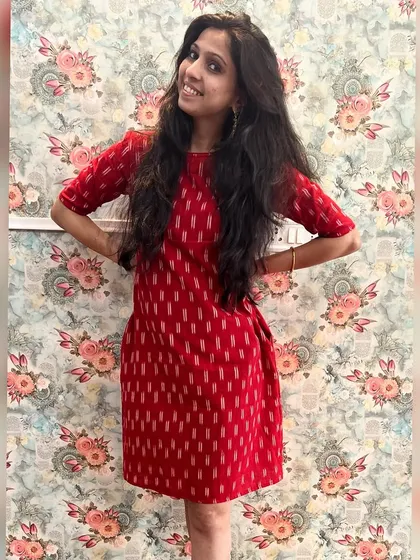 This straight-fit red Ikat dress is perfect for summer days. It's pure handloom perfection, designed to be both comfortable and elegant.