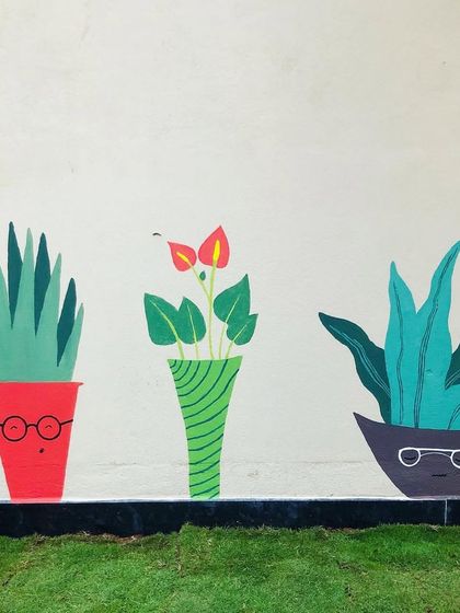 I had so much fun painting these quirky, personified plant pots for the CapitaLand Hope School. The client gave me complete artistic freedom, so I kept the designs simple and freehand. It was a great reminder to not get caught up in perfectionism and just enjoy the process.